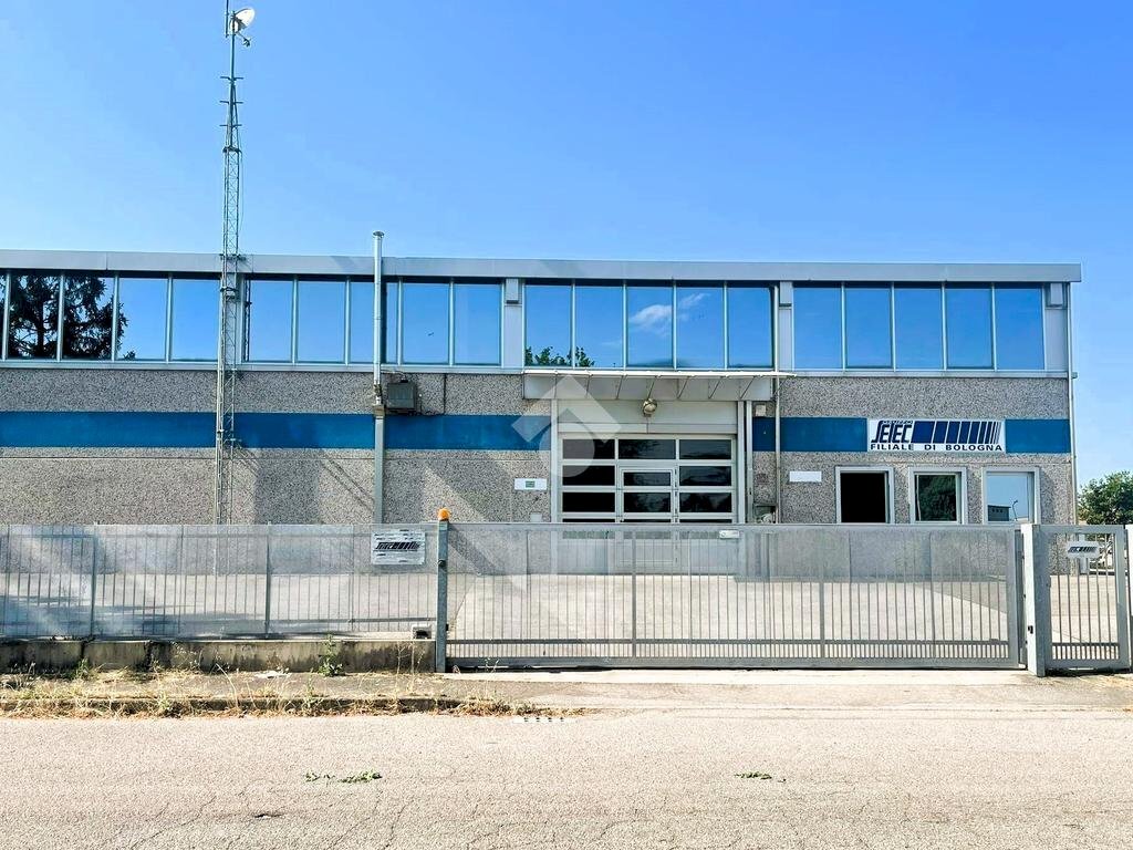 Capannone Via Del Lavoro, Malalbergo - foto 1