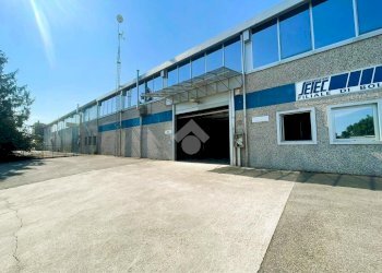Capannone Via Del Lavoro, Malalbergo - foto 3