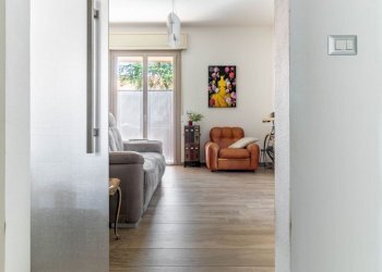 Two-room apartment Imola - photo 5