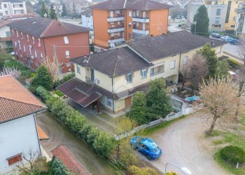 Villa a Schiera via Borgotorto, Campegine - foto 1