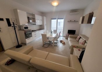 Two-room apartment Via Cristoforo Colombo, Taggia - photo 1