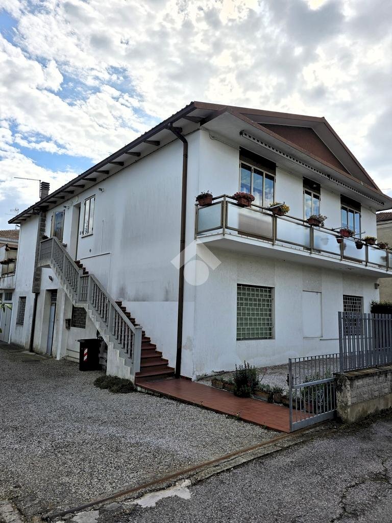 Deposito Via Giusti, Bondeno - foto 2