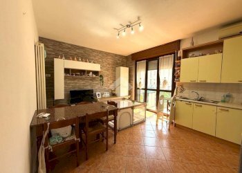Casa semi indipendente Via Giotto, Trecate - foto 2