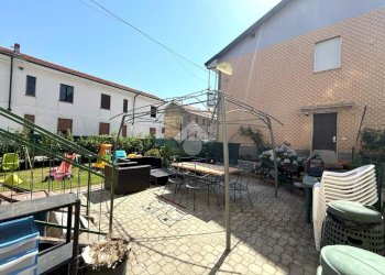 Casa semi indipendente Via Giotto, Trecate - foto 11