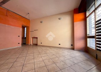 Negozio via pietro custodi, Galliate - foto 25