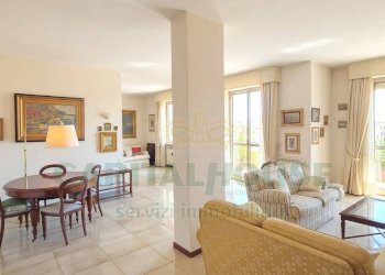 Foto 2 - Three-room apartment Via Gian Maria Bosco, Caserta - photo 2
