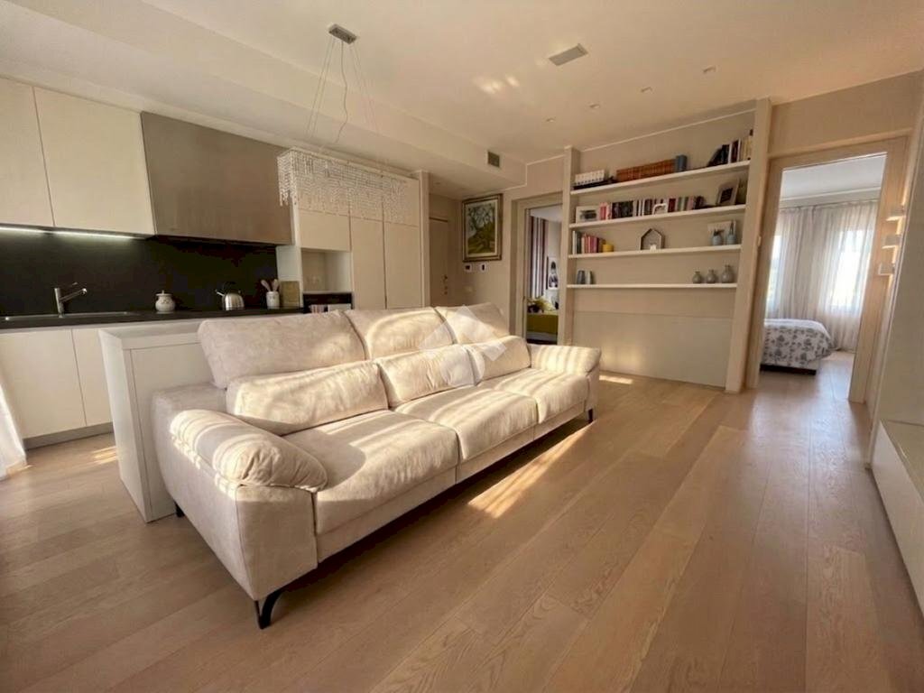 Three-room apartment Piazza tre martiri, Rimini - photo 1