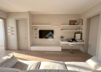 Three-room apartment Piazza tre martiri, Rimini - photo 5