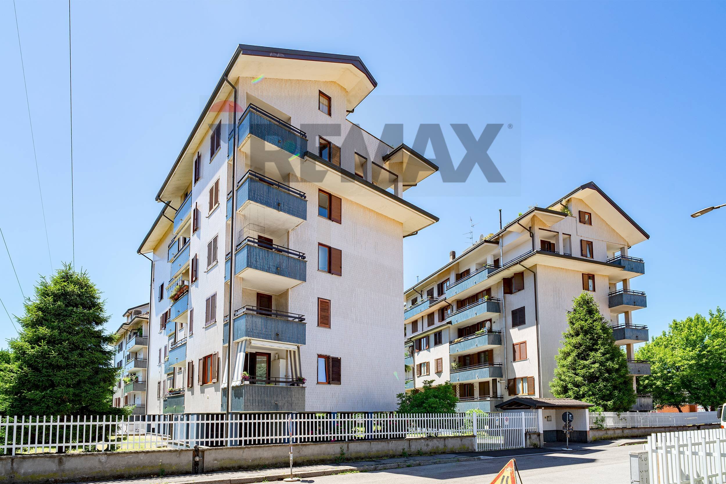 Edificio all\'aperto - Two-room apartment via Castellazzo
 
65, Rho - photo 1