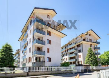 Edificio all\'aperto - Two-room apartment via Castellazzo
 
65, Rho - photo 1