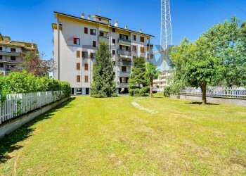 Edificio all\'aperto - Two-room apartment via Castellazzo
 
65, Rho - photo 4