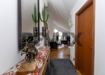 Hall / corridoio - Attico via cherubini
 
3, Legnano - foto 12