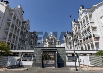 Edificio all\'aperto - Attico via cherubini
 
3, Legnano - foto 1