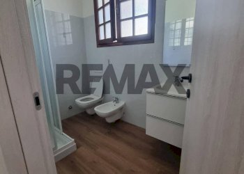 Bagno - Three-room apartment via Ugo Foscolo
 
9, Luino - photo 4