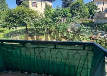 Balcone - Three-room apartment via Ugo Foscolo
 
9, Luino - photo 9