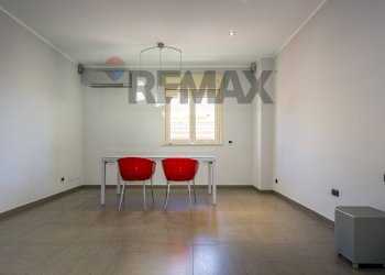 Sala da pranzo - Quadrilocale Via Castellana
 
189, Palermo - foto 31