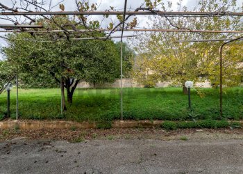 Giardino - Building land via Milo
2, Erice - photo 11
