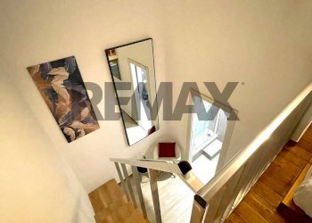 Scale - Appartamento Vico Dei Maiorani
 
36, Napoli - foto 33