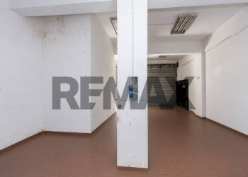 Stanza vuota - Commercial Premises Via Industriale
133/133/A, Messina - photo 16