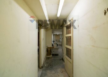 Hall / corridoio - Box Via Pola
 
43, Catania - foto 5