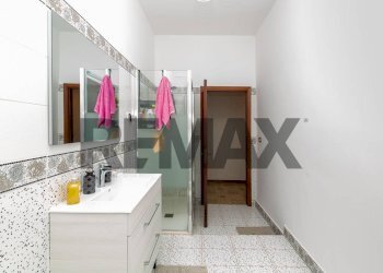 Bagno - Appartamento Via Torino
 
140, Misterbianco - foto 23