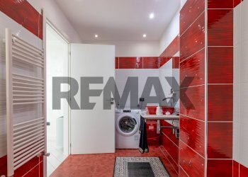 Lavanderia - Appartamento Via Leonida Bissolati
 
74, Solarino - foto 9