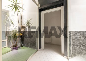 Hall / corridoio - Appartamento Via Leonida Bissolati
 
74, Solarino - foto 11