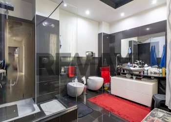 Bagno - Appartamento Via Leonida Bissolati
 
74, Solarino - foto 18