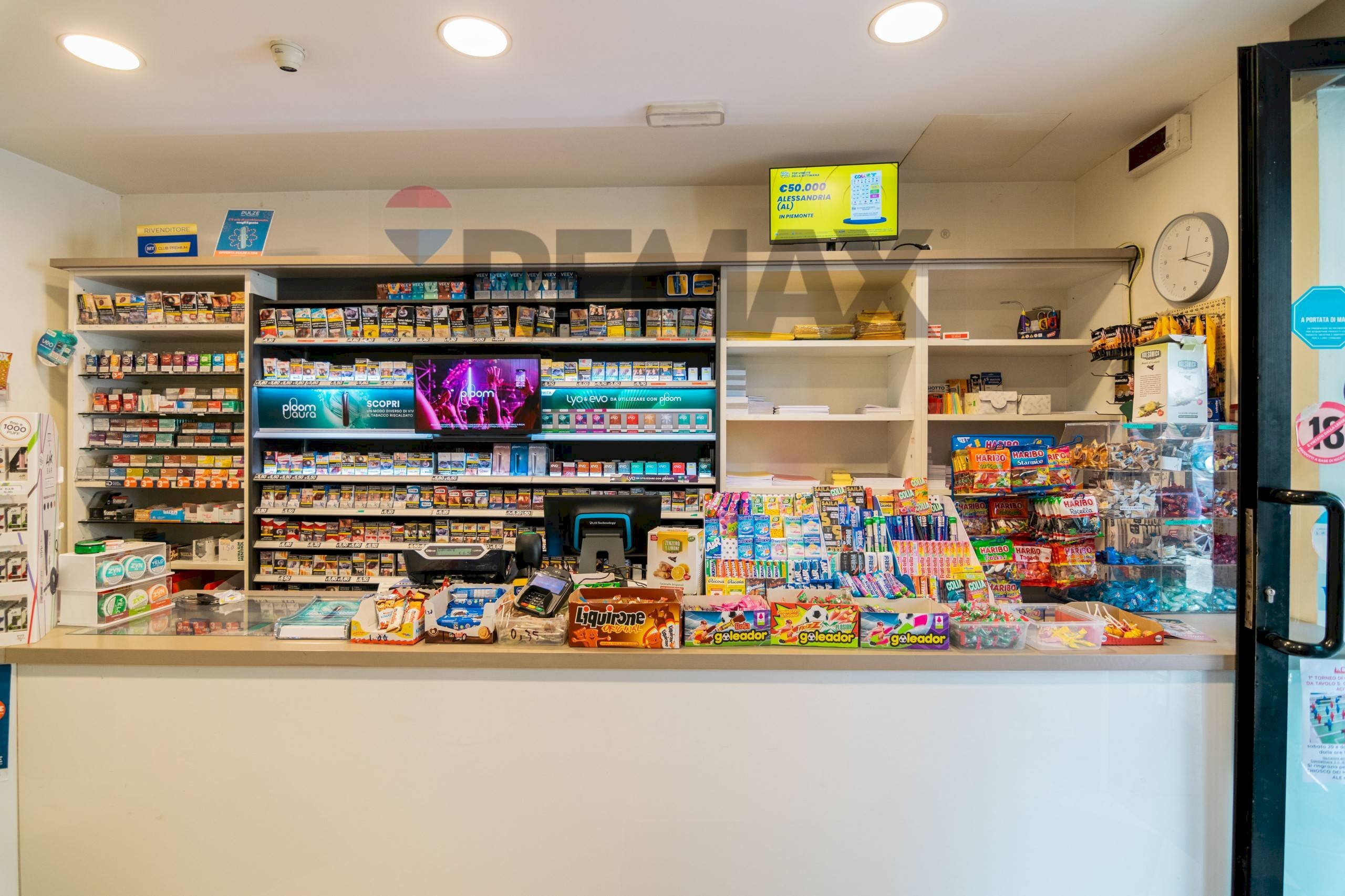 Dispensa di stoccaggio - Attività Commerciale Via Provinciale
 
206, Aci Castello - foto 1