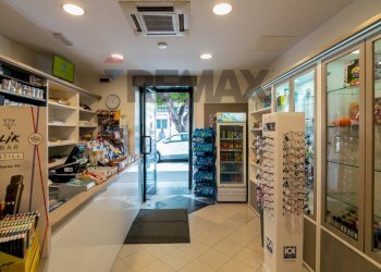 Ricezione / Lobby - Attività Commerciale Via Provinciale
206, Aci Castello - foto 2