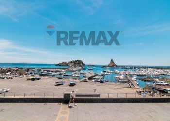 Vista dell\'acqua - Attività Commerciale Via Provinciale
206, Aci Castello - foto 10