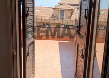 Terrazza - Three-room apartment Via Scale Sant'Antonio
 
60, Aci Catena - photo 10