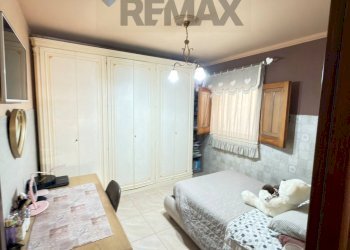 Camera / camera da letto - Appartamento Via Ticino
 
3, Paterno - foto 4