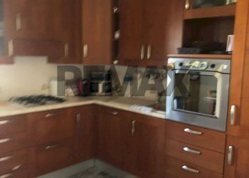 Cucina - Appartamento VIA LUIGI STURZO 140/142
 
140/142, Caltagirone - foto 3