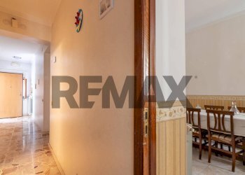 Hall / corridoio - Apartment VIA LUIGI STURZO 140/142
 
140/142, Caltagirone - photo 12