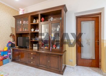 Soggiorno - Apartment VIA LUIGI STURZO 140/142
 
140/142, Caltagirone - photo 29