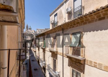 Edificio all\'aperto - Apartment VIA LUIGI STURZO 140/142
 
140/142, Caltagirone - photo 41