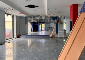 Ricezione / Lobby - Commercial Premises Via Giovanni Verga
15, Lentini - photo 4