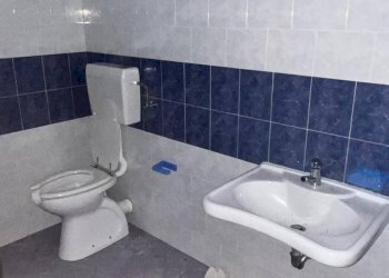 Bagno - Commercial Premises Via Giovanni Verga
15, Lentini - photo 6
