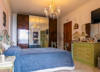 Camera / camera da letto - Semi-detached house Via Litteri
 
90, Aci Castello - photo 15
