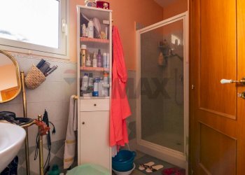 Bagno - Semi-detached house Via Litteri
 
90, Aci Castello - photo 20