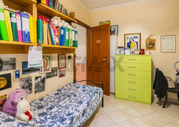 Camera / camera da letto - Semi-detached house Via Litteri
 
90, Aci Castello - photo 26