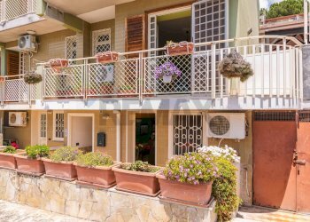 Casa all\'aperto - Semi-detached house Via Litteri
 
90, Aci Castello - photo 39