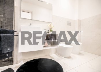 Bagno - Independent house VIA PENTOLAI
 
35-37, Caltagirone - photo 46