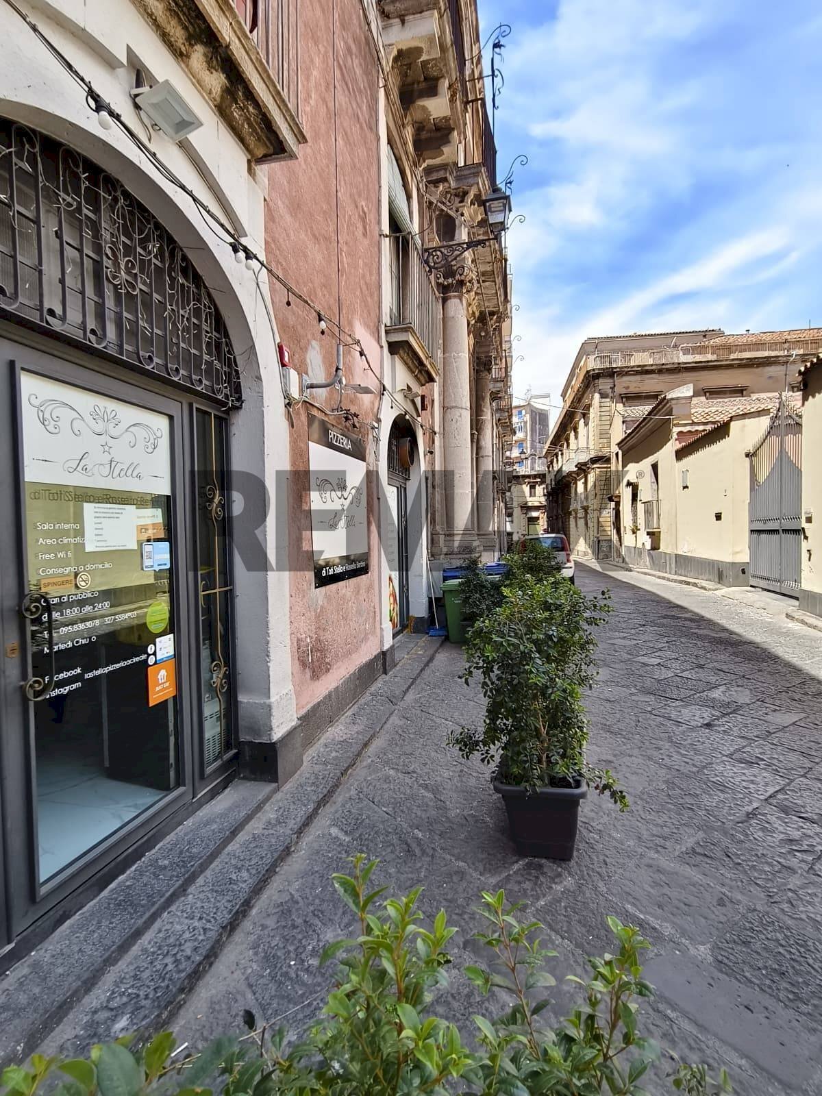 Edificio all\'aperto - Commercial Premises Via Pennisi
32, Acireale - photo 2