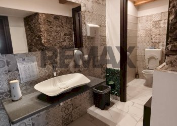 Bagno - Commercial Premises Via Pennisi
32, Acireale - photo 10