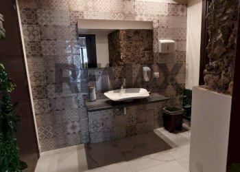 Bagno - Commercial Premises Via Pennisi
32, Acireale - photo 11