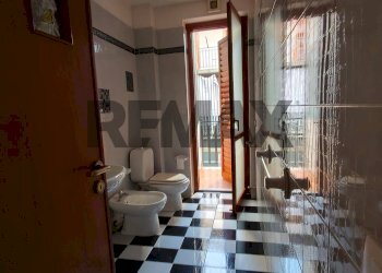 Bagno - Four-room apartment Via Lavina
 
111, Aci Sant'Antonio - photo 27