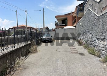 Casa all\'aperto - Trilocale Via Madonna Dell'Aiuto
 
7b, Acireale - foto 16