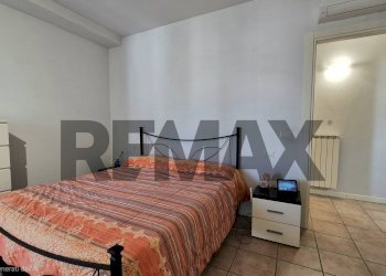 Camera / camera da letto - Trilocale VIA DEL GIARDINO A
 
62, Empoli - foto 17